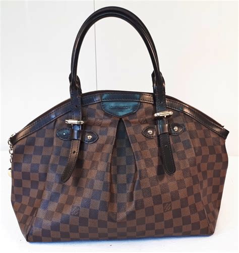 louis vuitton bag ar0498